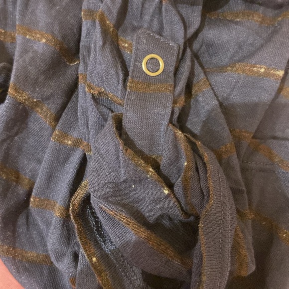 SPLENDID | Size M | navy blue long sleeves top - Picture 9 of 11